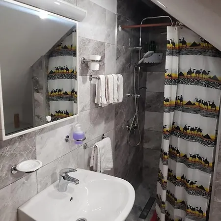 Pansion Renata * Prozor