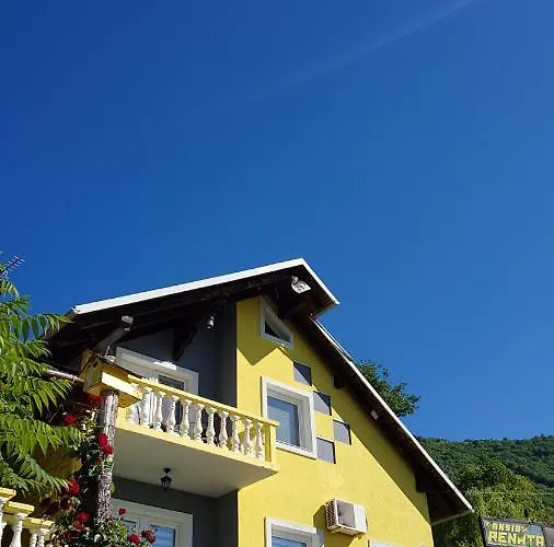 Pensión Pansion Renata *