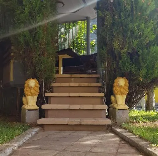 Pansion Renata Pensión Prozor